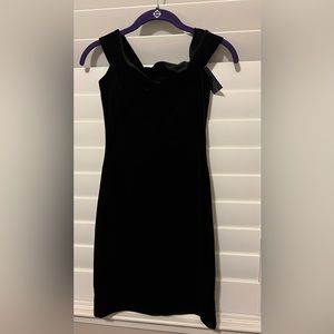 French Connection - Dress - Black Velour - Size 4 - French - NWT
